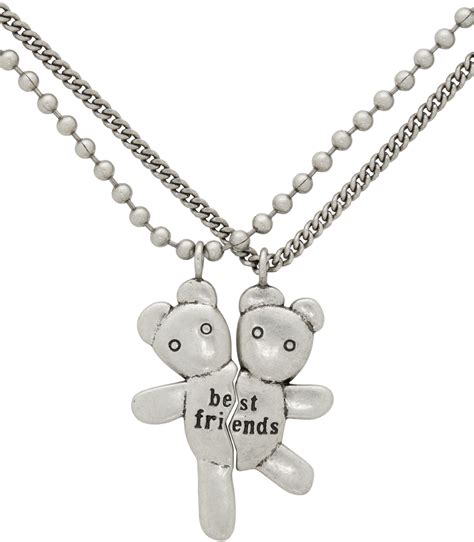 heaven marc jacobs friendship necklace.